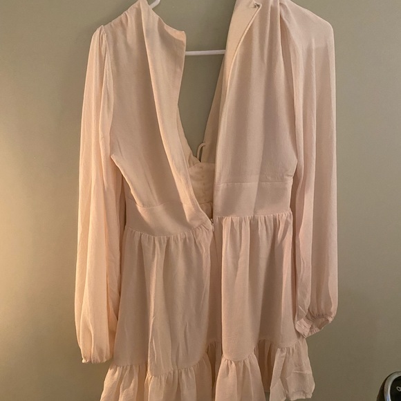 Lulu’s long sleeve cream skater dress - Picture 2 of 4